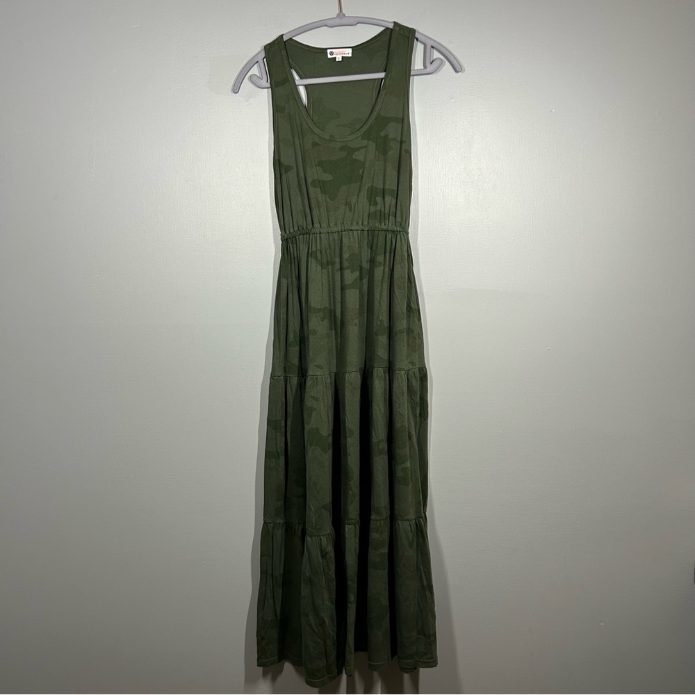 Sundry evereve Camo green sundress size zero